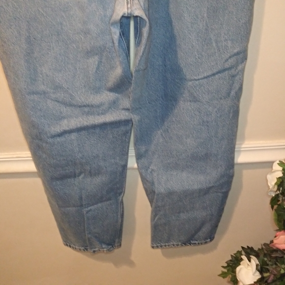 Carhartt 46 x 30 Relaxed Fit 100% Cotton Light Wash Distressed Jeans - Picture 6 of 9